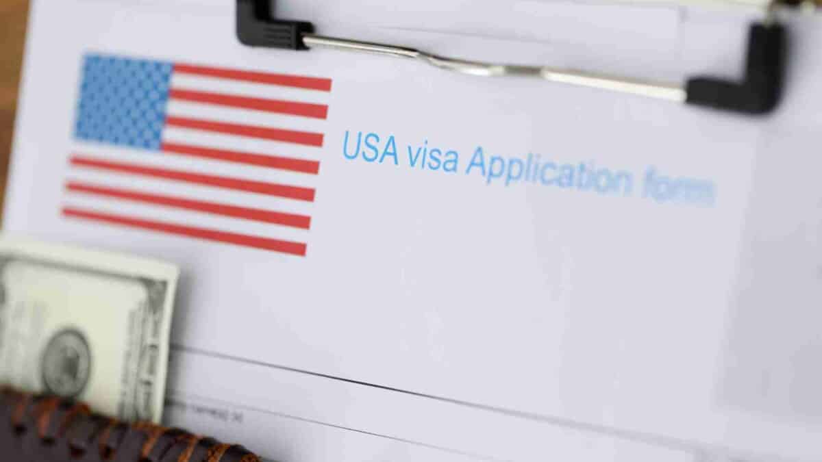 eb-5 visa requirements document with dollar amount